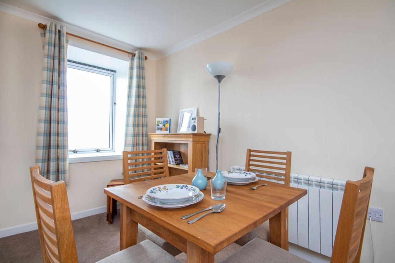Armadale Cottage Portmahomack Екстериор снимка